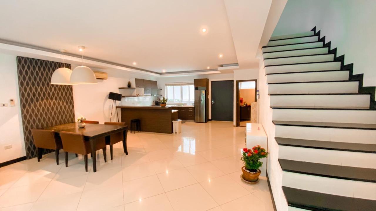 Hidden Palm Pool Villas Pattaya Extérieur photo