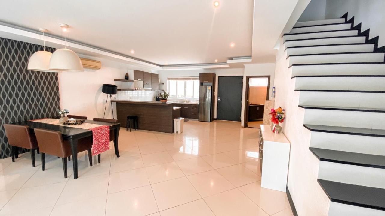 Hidden Palm Pool Villas Pattaya Extérieur photo