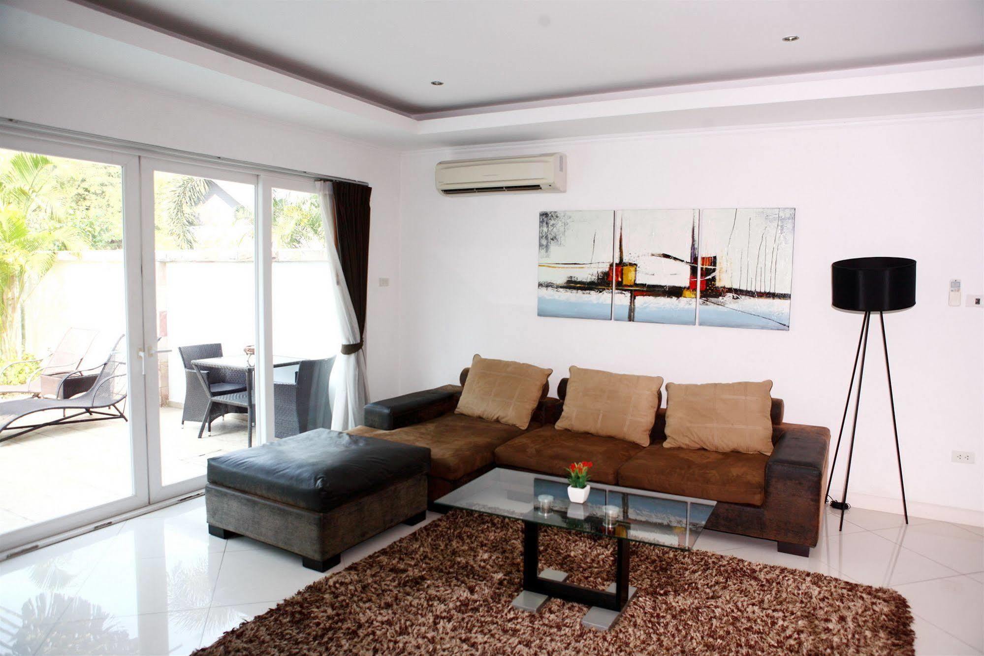 Hidden Palm Pool Villas Pattaya Extérieur photo