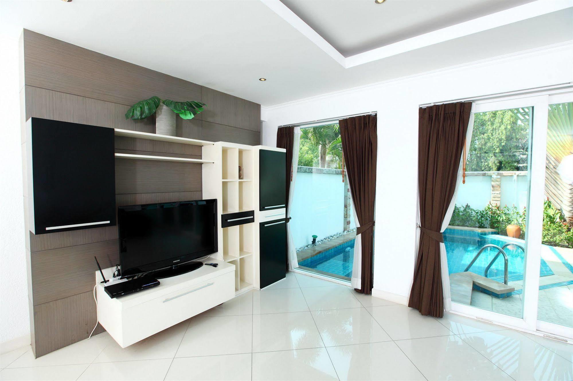 Hidden Palm Pool Villas Pattaya Extérieur photo